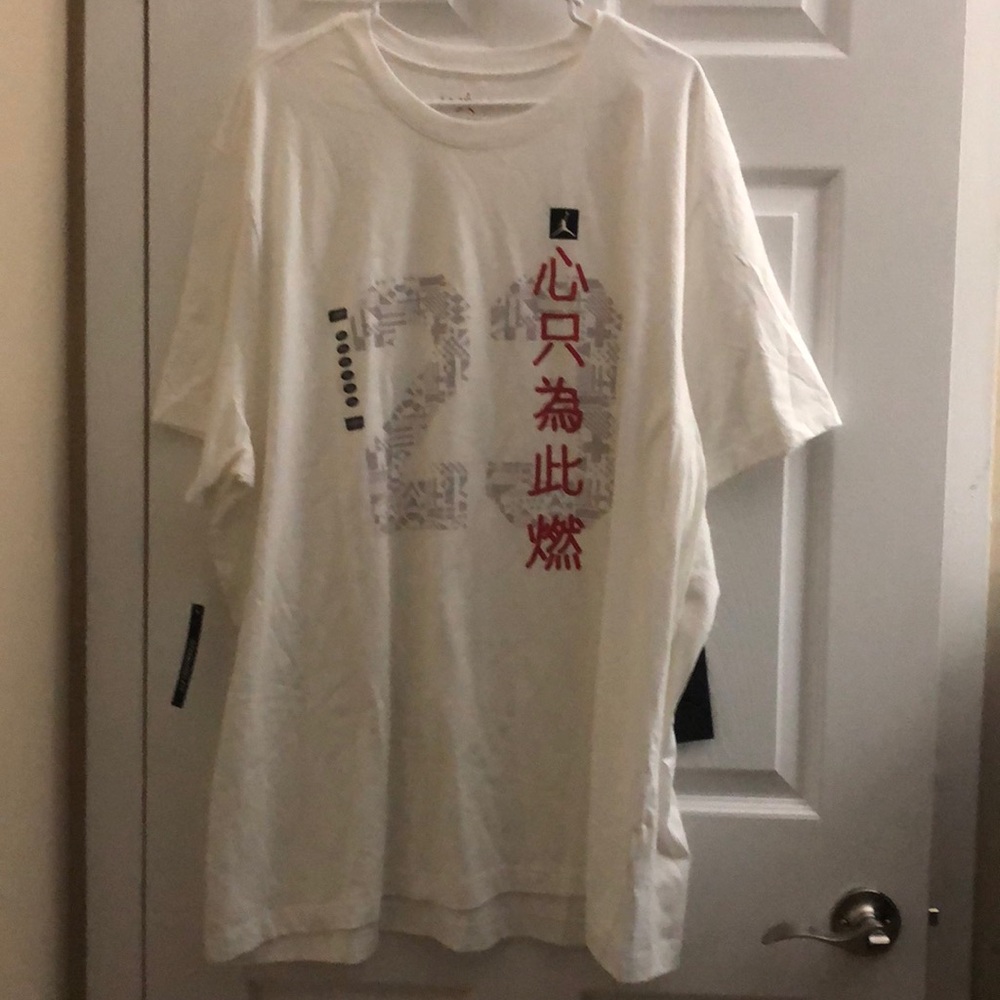 NWT Air Jordan White tshirt with 23 & Asian Design - Picture 1 of 3